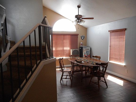 4th image of 13615 La Villa Dr