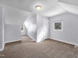 825 Underwood, Toledo, OH 43607