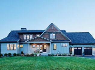 3 Amore Ln, East Greenwich, RI 02818