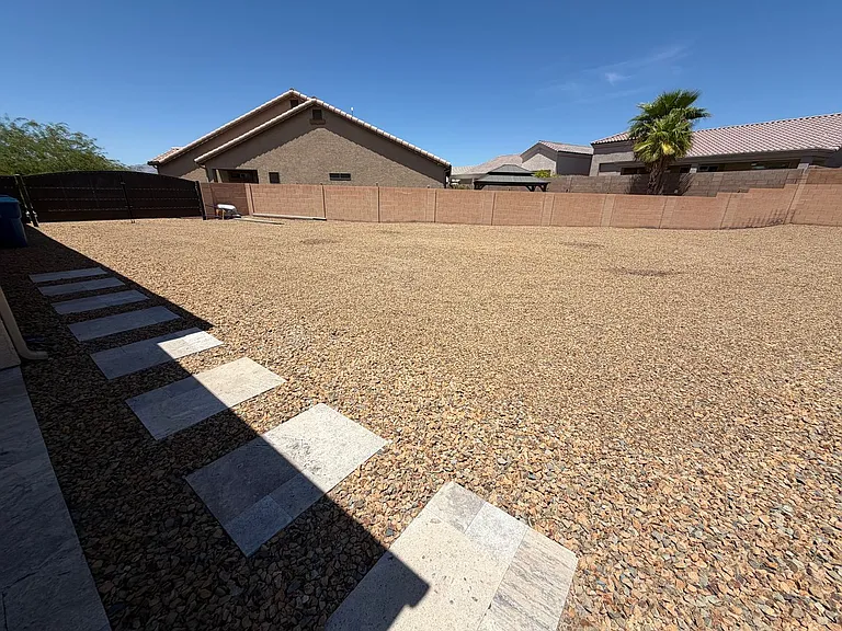 1797 E Alder Cir — Photo 26