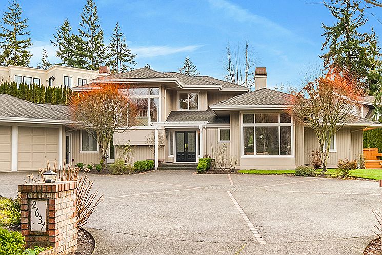 1st image of 2637 77th Ave NE