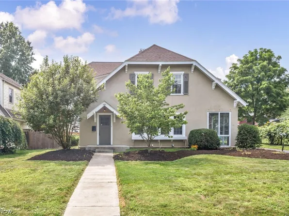 490 Dorchester Rd, Akron, OH 44320