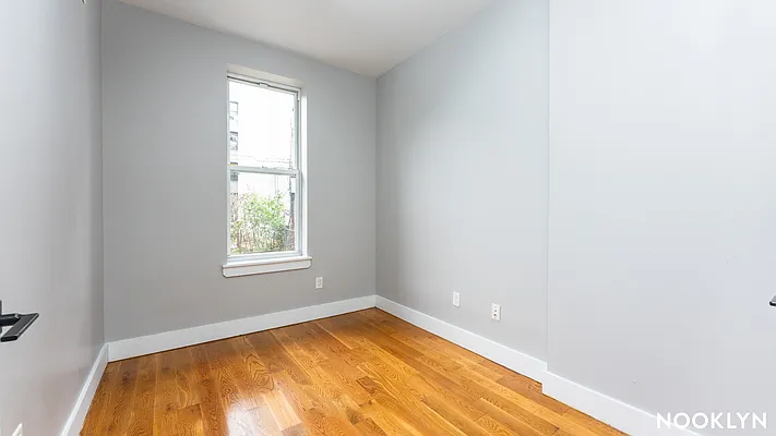 Rented by Nooklyn NYC LLC | media 13