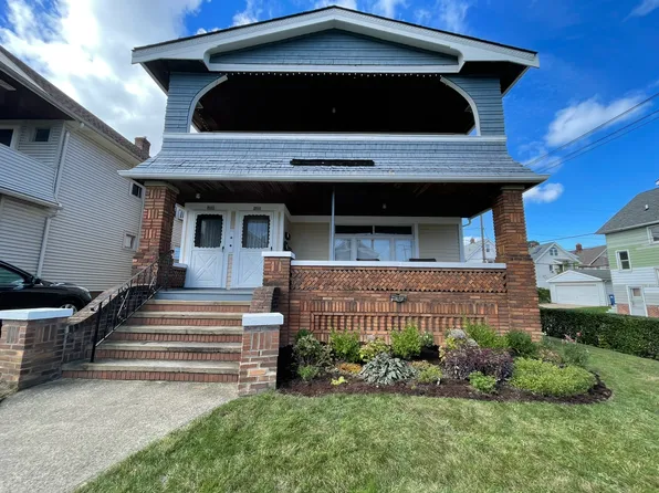 2110 Lewis Dr, Lakewood, OH 44107