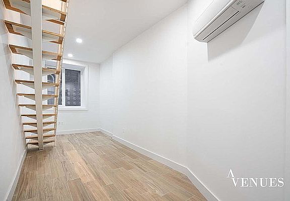 5th image of 166 E 95th St #5