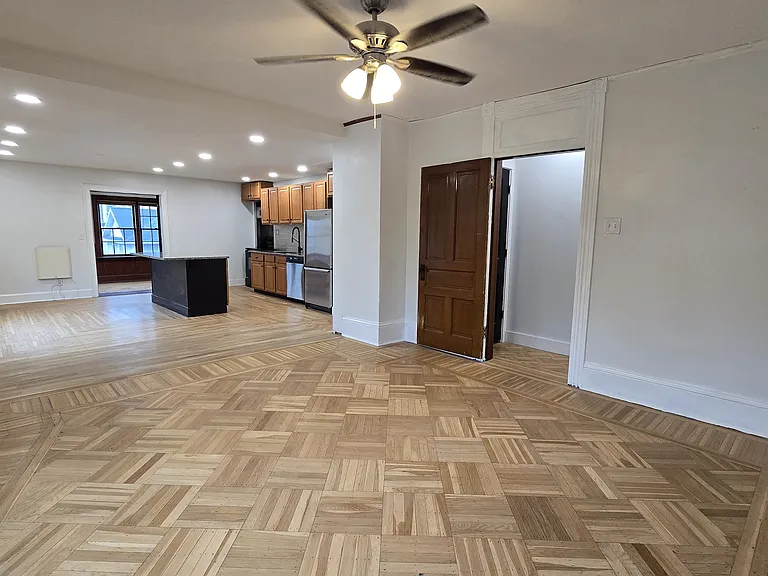 4 W 5th St #2 — Photo 10