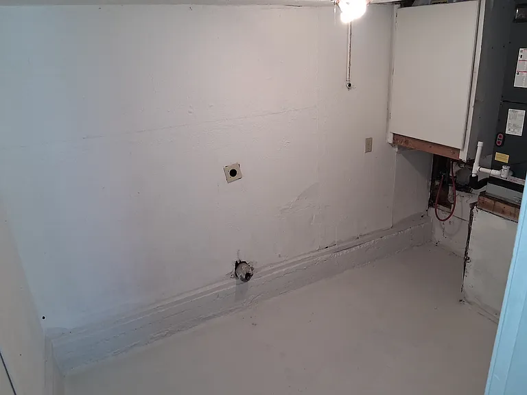 1907 NW Hoover Ave — Photo 10