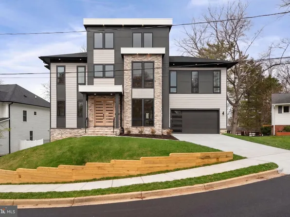 505 Adelman Cir SW, Vienna, VA 22180