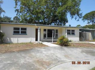 9146 94th St, Seminole, FL 33777
