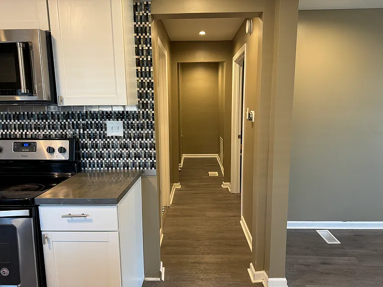 648 Eastern Ave #1 — Photo 9