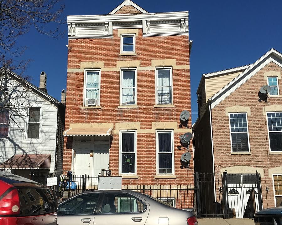 1st image of 2216 W 21st Pl #2