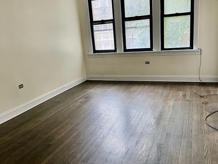 3402 W Carmen Ave #1 — Photo 3