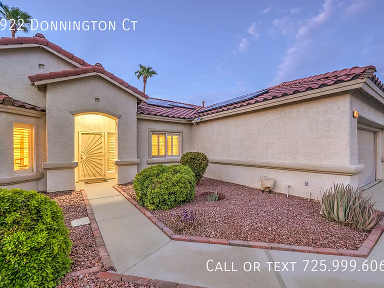 1922 Donnington Ct — Photo 24