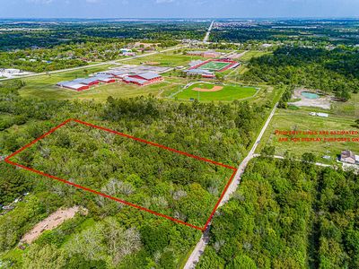 7418 Center St, Hitchcock, TX, 77563