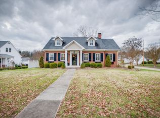 1601 Crescent Dr, Kingsport, TN 37664
