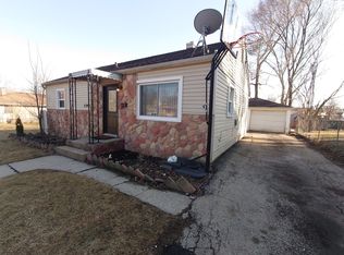 1139 E Galena Blvd, Aurora, IL 60505