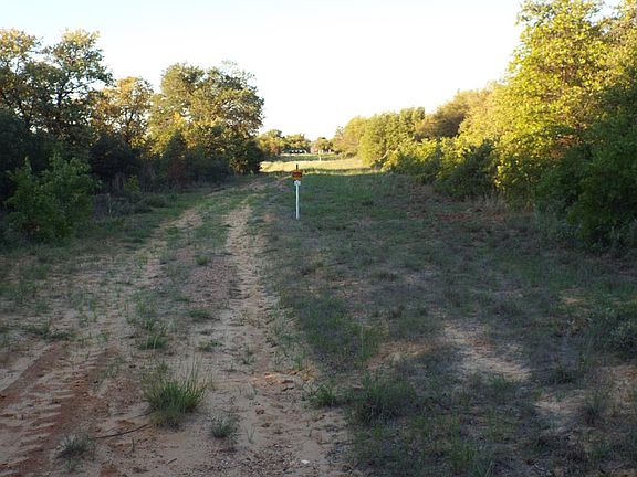 4th image of 10690 County Road 348
