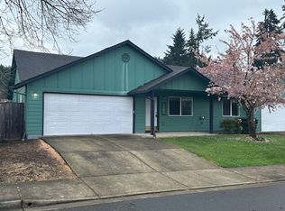 2102 S 8th St, Cottage Grove, OR 97424