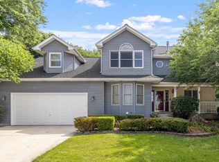 486 N Ashbury Ave, Bolingbrook, IL 60440