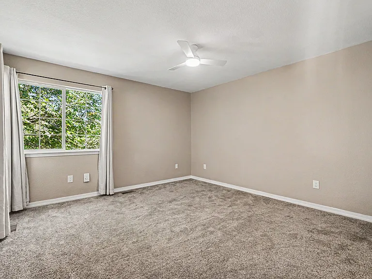 930 Button Rock Dr #F31 — Photo 15