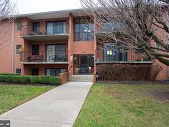 1631 Edgewood 104 Pl #104, Hagerstown, MD 21740