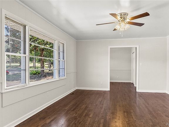 5th image of 4811 Lynn Haven Dr