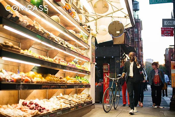 Rented by Compass | media 33