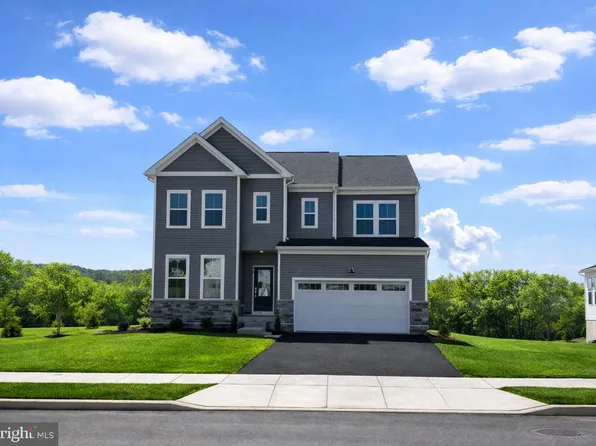 96 Steiner Way, Perkiomenville, PA 18074