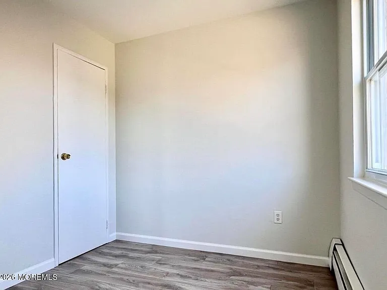 56 Manchester Ct #E — Photo 10