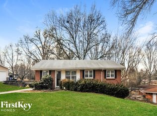 12305 Rocket Dr, Florissant, MO
