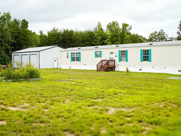 3052 Mount Laurel Rd, Clover, VA 24534