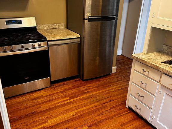5th image of 3345 36th Ave S
