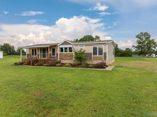 170 County Road 732, Henagar, AL 35978