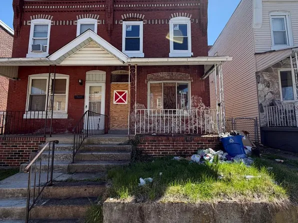 345 Taylor Ter, Chester, PA 19013