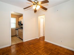 450 Pelham Rd, New Rochelle, NY