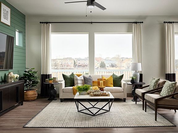 The Deerfield - Living Room