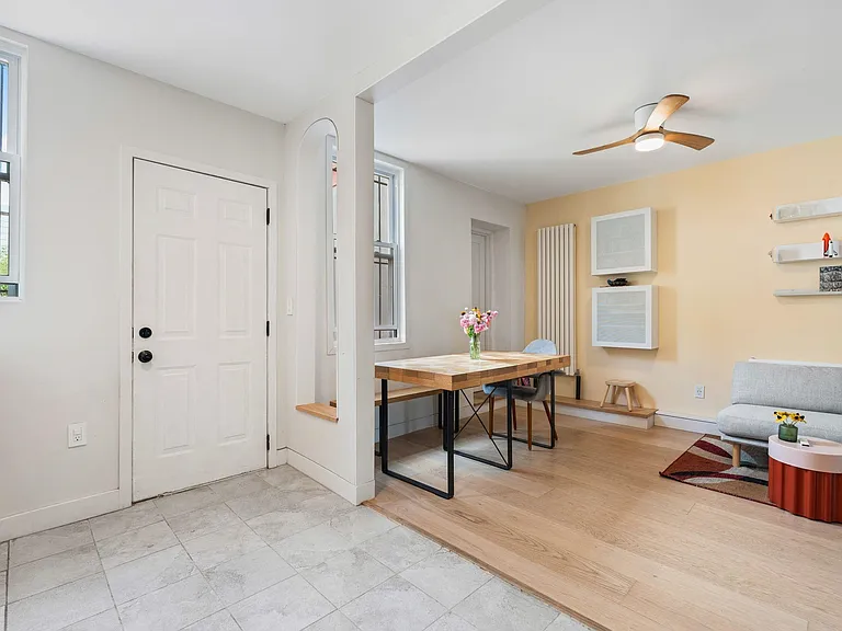 320 67th St #1 — Photo 3