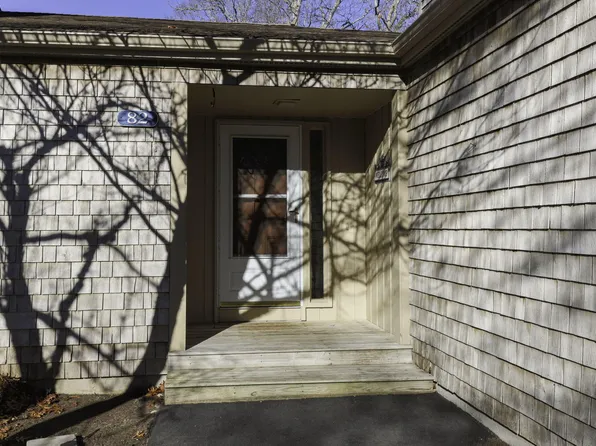 82 Forest Glade, East Falmouth, MA 02536
