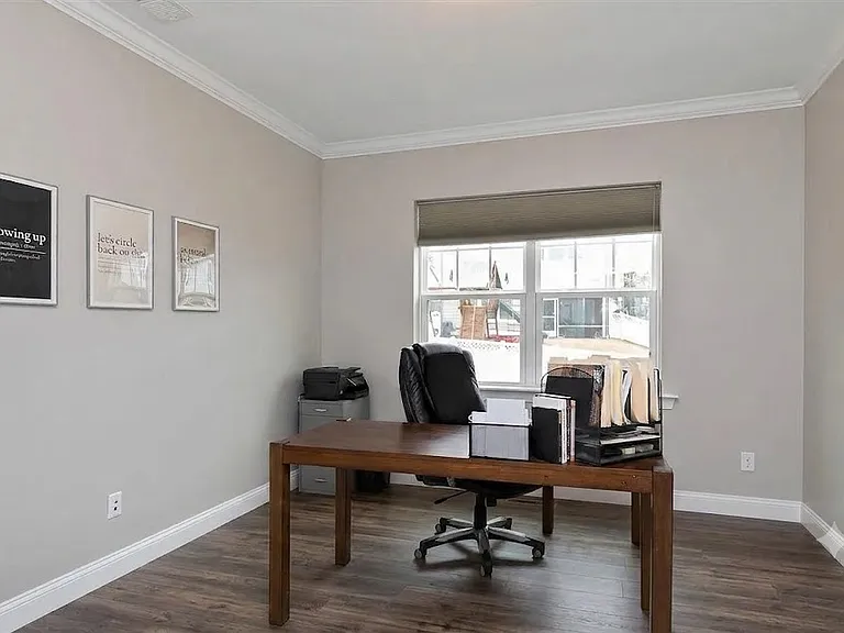 401 Ivy Arbor Way — Photo 13