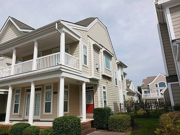 3rd image of 5241 Moreland St #44