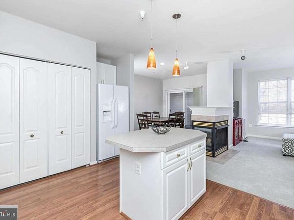 4th image of 400 Symphony Cir #209I