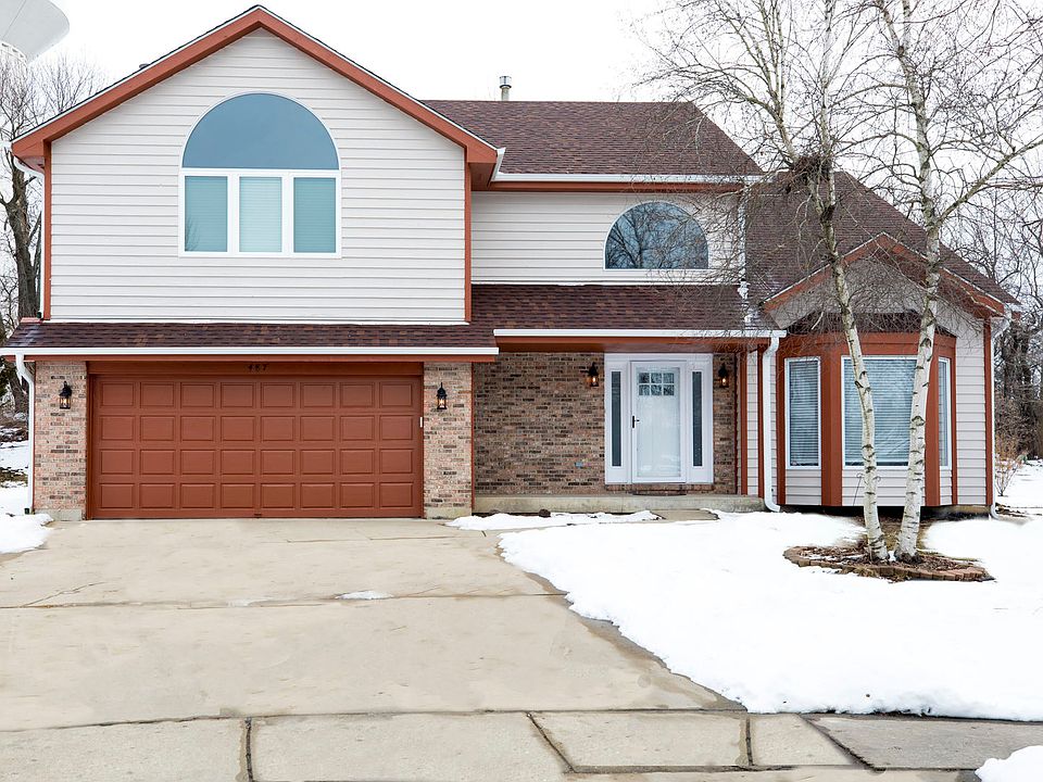 1st image of 487 Iron Horse Ct