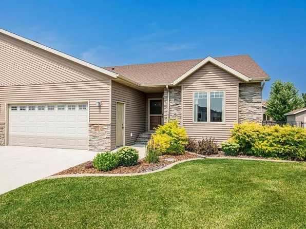 3312 5th Ave N, Moorhead, MN 56560