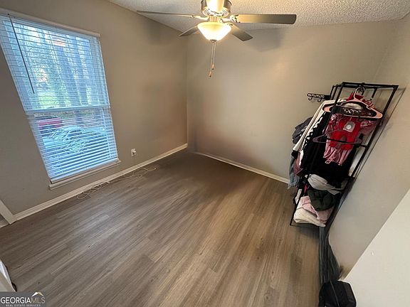 4th image of 5298 Miller Rd SW