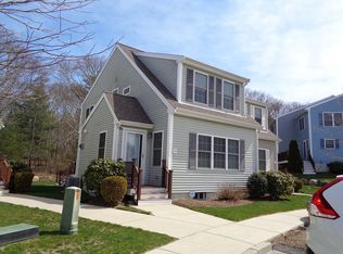 30 Carleton St #30, Wareham, MA 02571