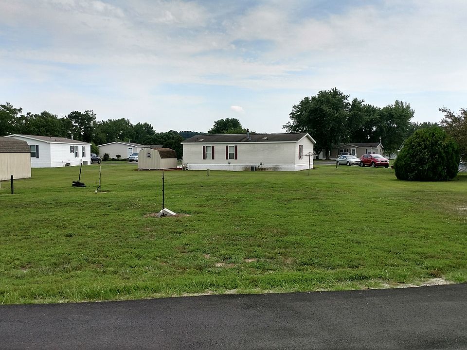 1st image of 3904 Lee Ct