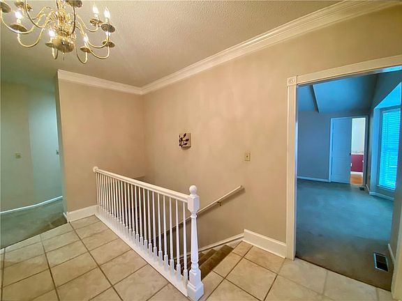 4th image of 517 Kindred Dr