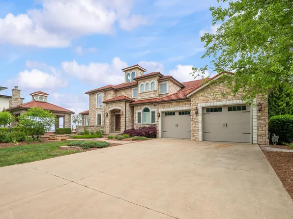 651 Sul Lago S, Benton Harbor, MI 49022