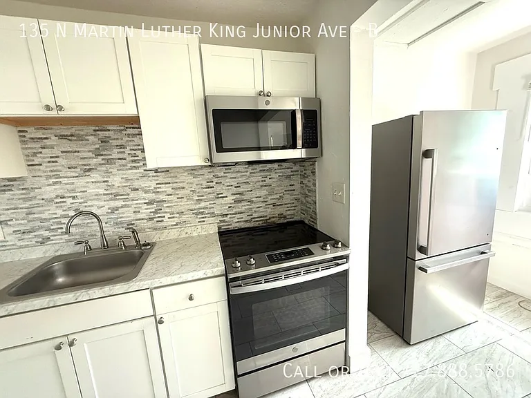 135 N Martin Luther King Junior Ave #B — Photo 3
