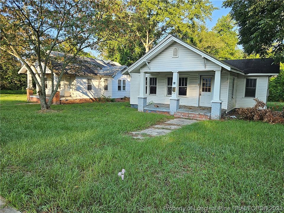 96 S Fayetteville St, Parkton, NC 28371 MLS 712021 Zillow